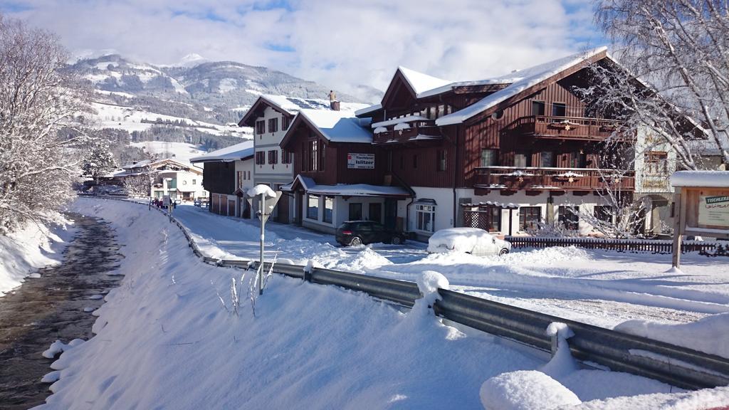 Ferienhaus Islitzer ฮอลเลอร์บาค อิม พินซ์เกา ภายนอก รูปภาพ